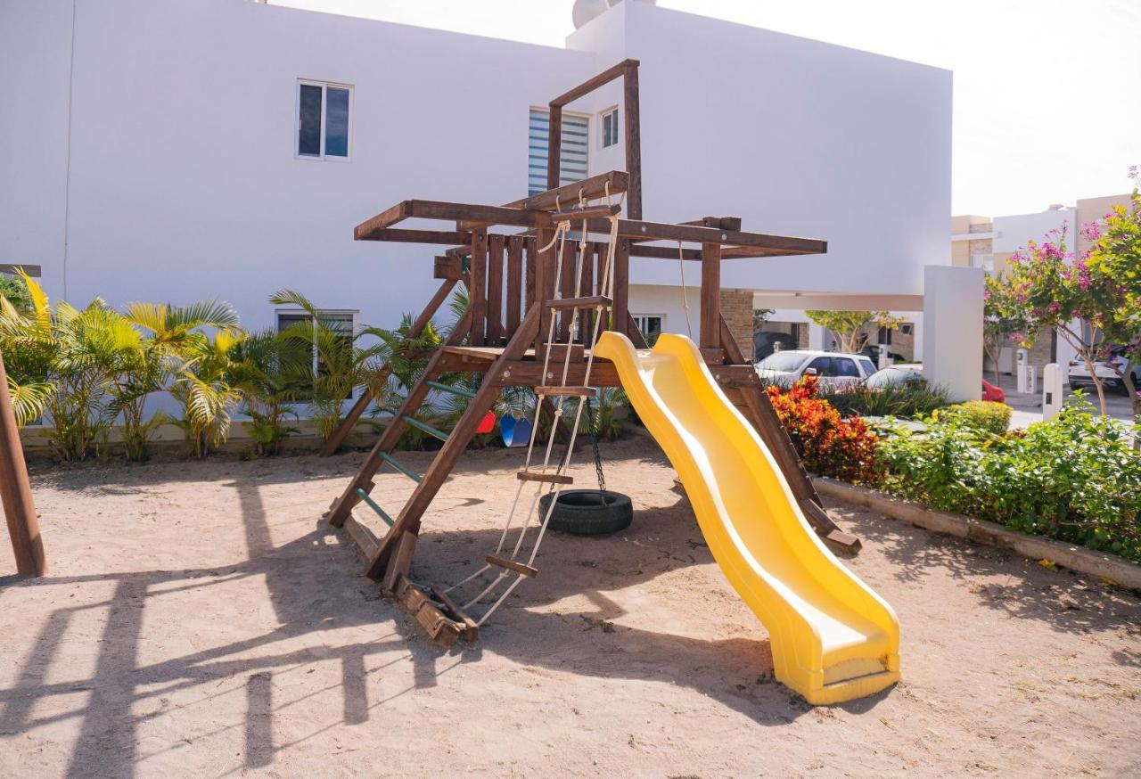 Willa Casa En Privada Frente A La Playa Con Alberca! Mazatlán Zewnętrze zdjęcie